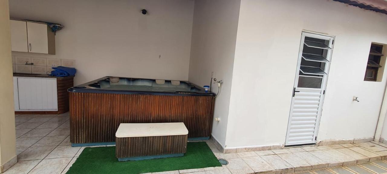 הוילה Peruíbe Casa Completa Com Piscina A 300 Metros Do Mar מראה חיצוני תמונה