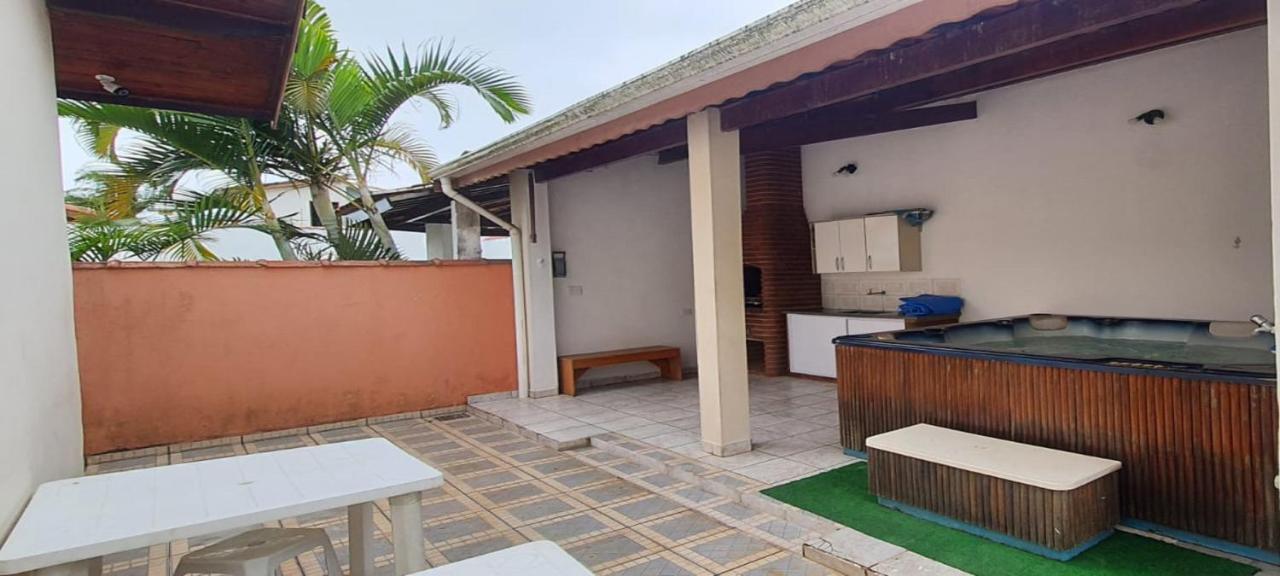 הוילה Peruíbe Casa Completa Com Piscina A 300 Metros Do Mar מראה חיצוני תמונה